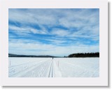 14 skieing on the lake * 2054 x 1569 * (2.44MB)